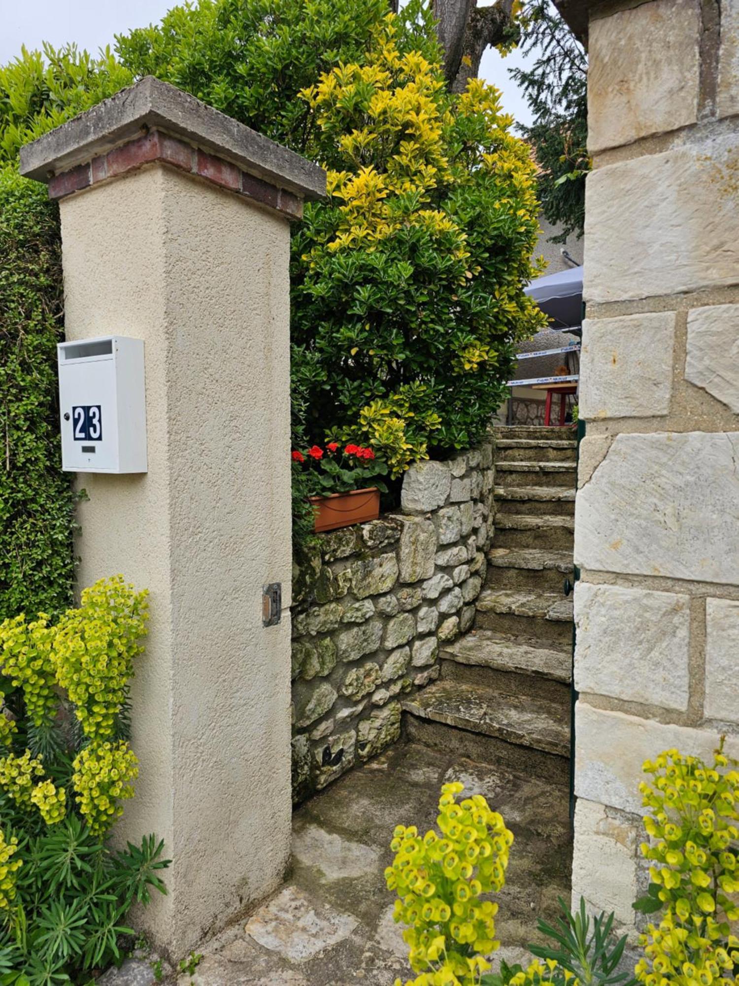 Clair Logis Villa Giverny Exterior photo